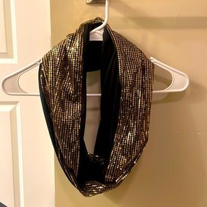 Black and gold scarf